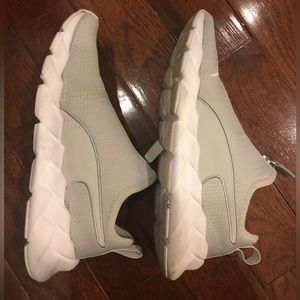 Puma Weave Zip Women’s Training Shoes